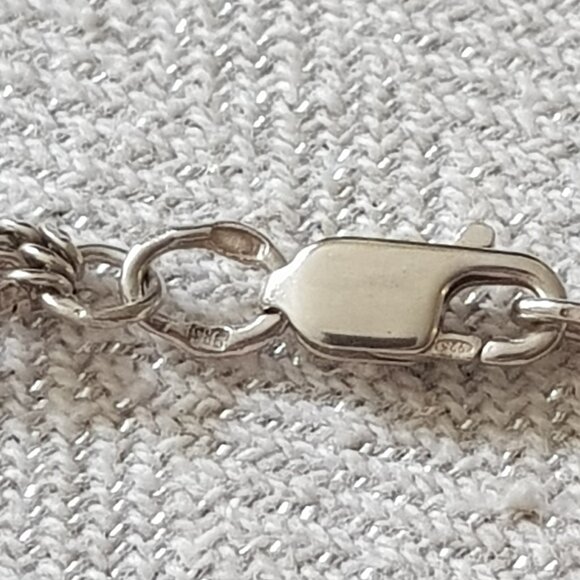 Sterling silver necklace - Picture 7 of 9